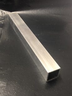 Tube aluminium